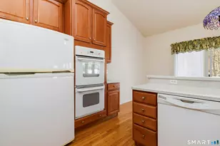 301 Fairway Drive, Oxford, CT 06478 - Photo 13