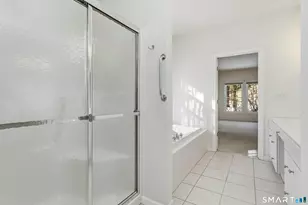 301 Fairway Drive, Oxford, CT 06478 - Photo 9