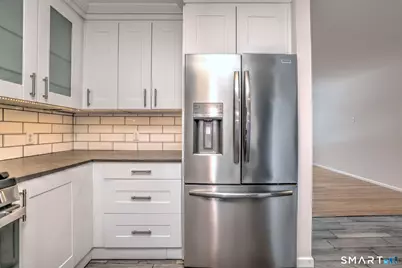 7 Hale Drive, Ansonia, CT 06401 - Photo 17