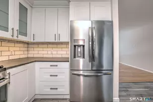 7 Hale Dr, Ansonia, CT 06401 - Photo 17