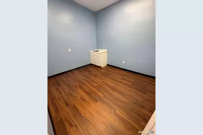 412 Cromwell Avenue, Rocky Hill, CT 06067 - Photo 3