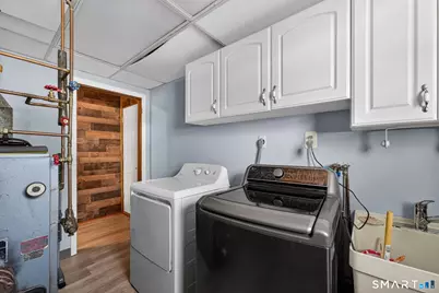 187 Baker Avenue Extension, Groton, CT 06340 - Photo 33