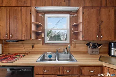 187 Baker Avenue Extension, Groton, CT 06340 - Photo 13