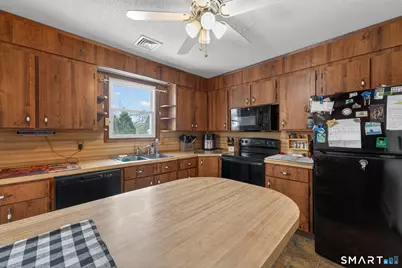 187 Baker Avenue Extension, Groton, CT 06340 - Photo 15