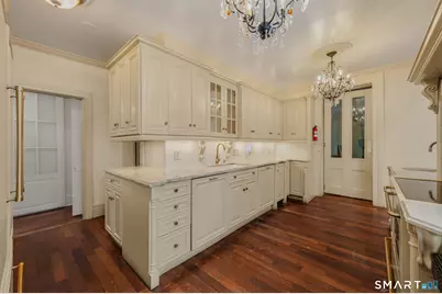 9 Lyme Street #2, Old Lyme, CT 06371 - Photo 5