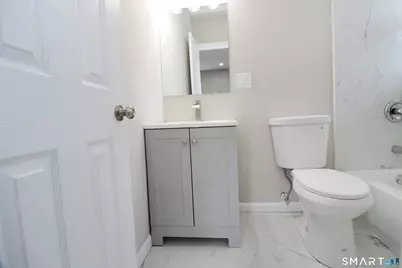 356 Beechmont Avenue #2, Bridgeport, CT 06606 - Photo 25