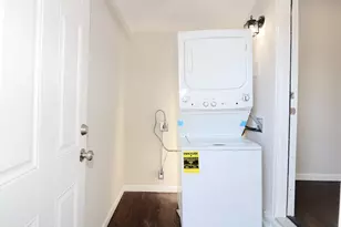 356 Beechmont Ave, Bridgeport, CT 06606 - Photo 15