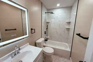 260 Robin St, Bridgeport, CT 06606 - Photo 11