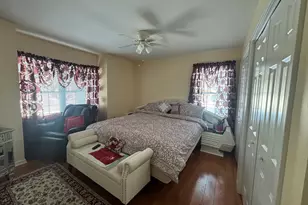 162 Thistle Pond Dr, Bloomfield, CT 06002 - Photo 11