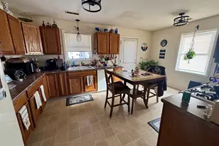 125 Maple St, Norwich, CT 06360 - Photo 3