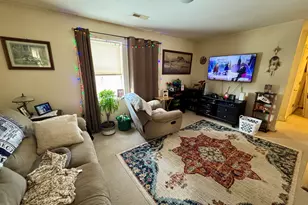 125 Maple St, Norwich, CT 06360 - Photo 9