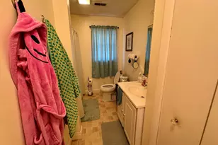 125 Maple St, Norwich, CT 06360 - Photo 15