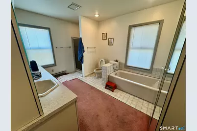 15 Warren Street, New London, CT 06320 - Photo 15