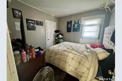 130 Norwood Avenue, New London, CT 06320 - Photo 17