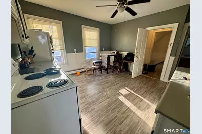 130 Norwood Avenue, New London, CT 06320 - Photo 13