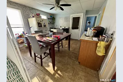 130 Norwood Avenue, New London, CT 06320 - Photo 5