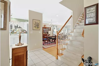8 Eaton Circle #8, West Hartford, CT 06117 - Photo 3