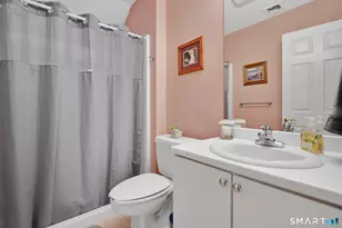 8 Eaton Circle, West Hartford, CT 06117 - Photo 21