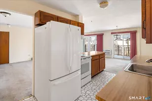 950 Cove Rd, Stamford, CT 06902 - Photo 21