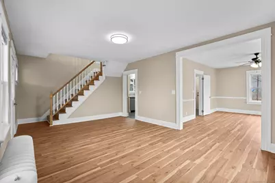 26 Woodmont Avenue, Bridgeport, CT 06606 - Photo 5