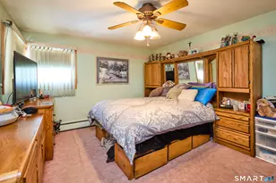 121 Campbell Rd, Trumbull, CT 06611 - Photo 17