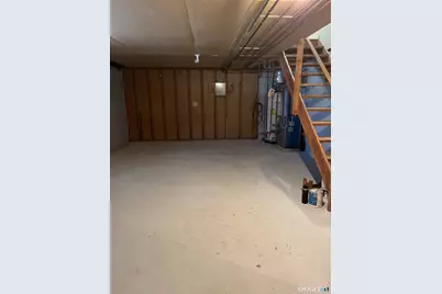 20 Spring Hill Avenue, Norwalk, CT 06850 - Photo 13