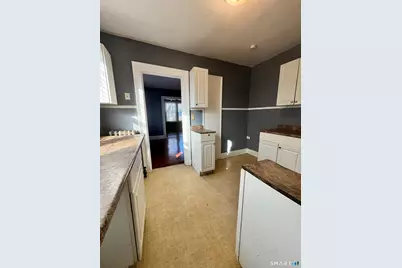 26 Lander Street, New Haven, CT 06511 - Photo 5