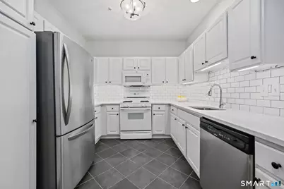 105 Richards Avenue #1407, Norwalk, CT 06854 - Photo 7