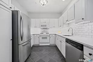 105 Richards Ave, Norwalk, CT 06854 - Photo 7