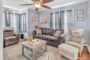 71 Mt Pleasant St, Derby, CT 06418 - Photo 11