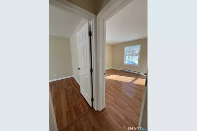 27 Thomas Street, New Britain, CT 06051 - Photo 5