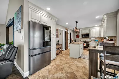 24 Colonial Ridge Drive, New Milford, CT 06755 - Photo 5