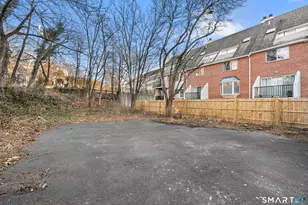 111 Grove St, Stamford, CT 06901 - Photo 29