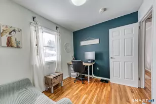 24 Lorraine Ct, East Hartford, CT 06105 - Photo 21