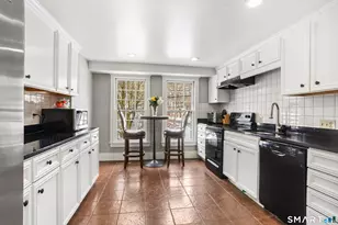 49 Indian Harbor Dr, Greenwich, CT 06830 - Photo 13