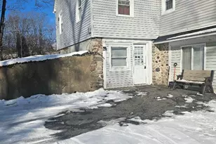 1129 Southford Rd, Middlebury, CT 06762 - Photo 1