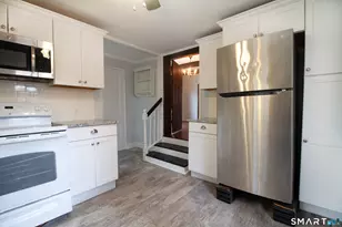 21b Hoydens Hill Rd, Fairfield, CT 06824 - Photo 15