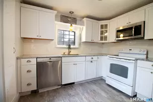 21b Hoydens Hill Rd, Fairfield, CT 06824 - Photo 13