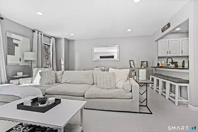 697 Cove Road #APT 1B, Stamford, CT 06902 - Photo 11