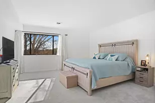 192 Gillies Ln, Norwalk, CT 06854 - Photo 9