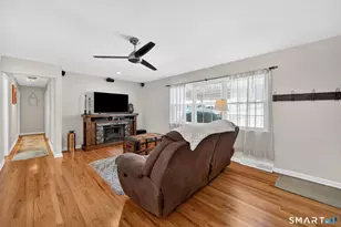 4 Gregory Rd, Wallingford, CT 06492 - Photo 9