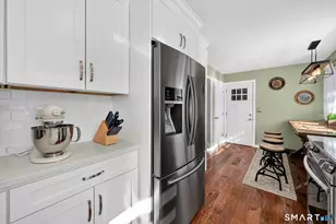 4 Gregory Rd, Wallingford, CT 06492 - Photo 5