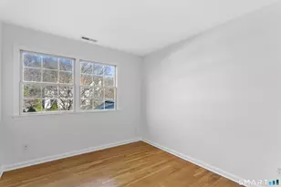 30 Osborne Pl, Fairfield, CT 06890 - Photo 17