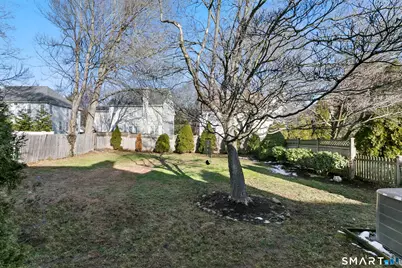 30 Osborne Place, Fairfield, CT 06890 - Photo 33
