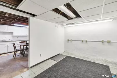 235 Burnsford Avenue, Bridgeport, CT 06606 - Photo 35