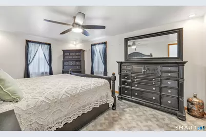 235 Burnsford Avenue, Bridgeport, CT 06606 - Photo 19