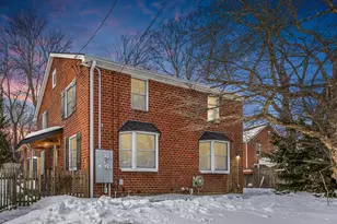 220 Melville Dr, Fairfield, CT 06825 - Photo 1