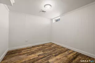 24 Pearl St, Glastonbury, CT 06033 - Photo 19