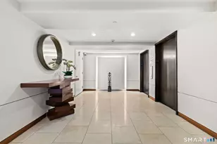 25 Forest St, Stamford, CT 06901 - Photo 21