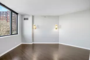 25 Forest St, Stamford, CT 06901 - Photo 17